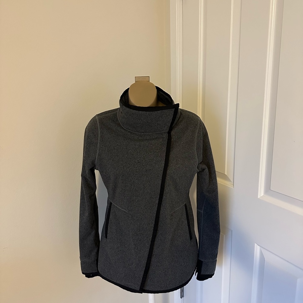 Ivivva plush lined jacket